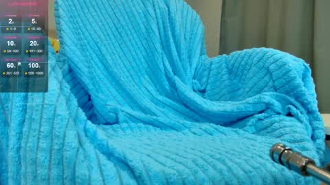 Snapshot of olivia_k_ chatting on April 24, 2026, 11:18 pm Olivia Hi guys Follow me online show from April 24, 2026, 11:18 pm