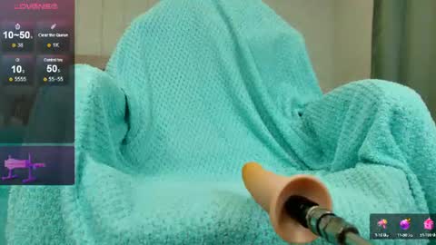 Snapshot of olivia_k_ chatting on July 17, 2026, 12:17 am Olivia Hi guys Follow me online show from July 17, 2026, 12:17 am