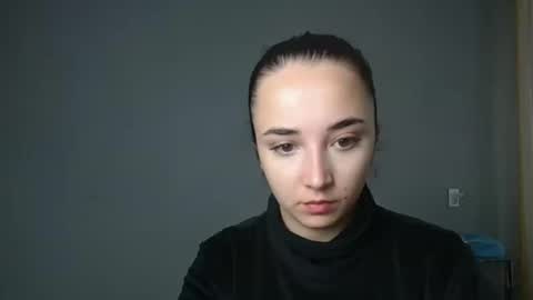 Olivia online show from September 29, 2025, 11:26 am