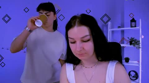 Sweet Olivia online show from May 13, 2026, 8:44 am