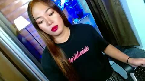 Miss OLIVIA online show from March 27, 2026, 10:15 am