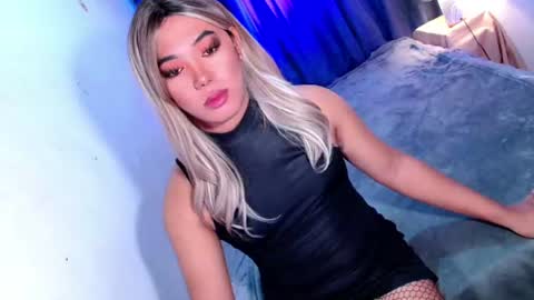 Miss OLIVIA online show from July 11, 2026, 8:06 am