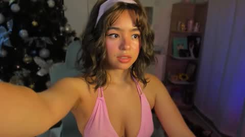 Olivia online show from November 18, 2025, 8:19 am