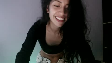 oliviaaa__ online show from June 11, 2026, 5:44 pm