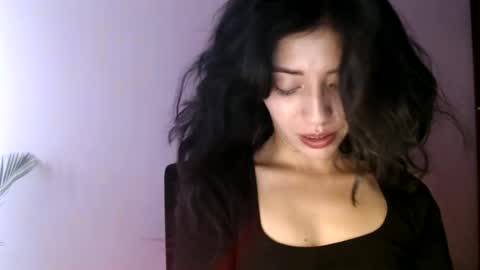 Snapshot of oliviaaa__ chatting on July 7, 2026, 4:22 pm oliviaaa__ online show from July 7, 2026, 4:22 pm