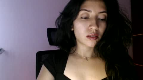 Snapshot of oliviaaa__ chatting on July 8, 2026, 5:28 pm oliviaaa__ online show from July 8, 2026, 5:28 pm