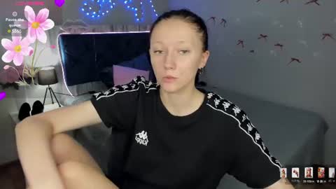 OliviaGorgeous online show from August 7, 2026, 10:28 am