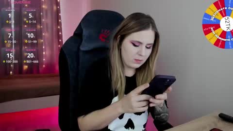 . online show from February 9, 2025, 8:11 am