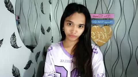 NICOLE online show from June 15, 2026, 10:39 am