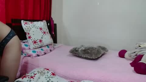 Snapshot of oliviapetit chatting on January 9, 2026, 10:22 pm Olivia online show from January 9, 2026, 10:22 pm