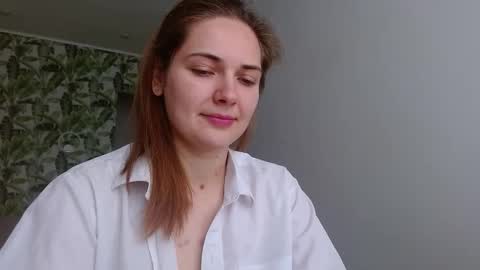 Olivia online show from October 13, 2025, 4:23 am