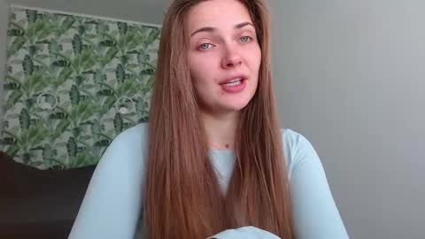 Olivia online show from October 26, 2025, 5:24 am