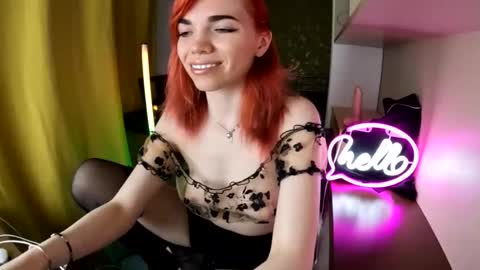 Snapshot of olivka_flower chatting on February 11, 2026, 9:09 pm Angelina Lina online show from February 11, 2026, 9:09 pm