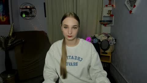 Snapshot of ollivia_dream chatting on April 26, 2026, 9:18 am Ollivia online show from April 26, 2026, 9:18 am