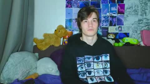 Tony online show from November 7, 2025, 8:09 pm