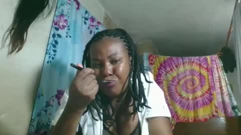 olyvienne90 online show from January 9, 2026, 5:26 pm