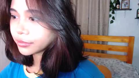 Angel online show from September 25, 2025, 9:07 pm