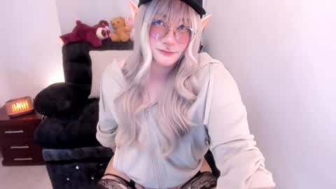 Snapshot of omorimori chatting on May 25, 2026, 7:14 am Omori Chan online show from May 25, 2026, 7:14 am