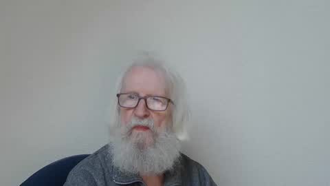 Somewhere over the rainbow online show from November 27, 2025, 7:43 am