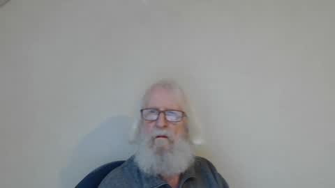 Somewhere over the rainbow online show from December 5, 2025, 8:12 am