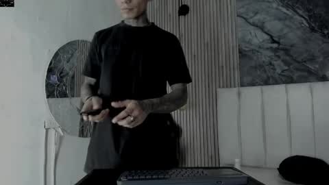     ... online show from April 18, 2026, 7:29 pm