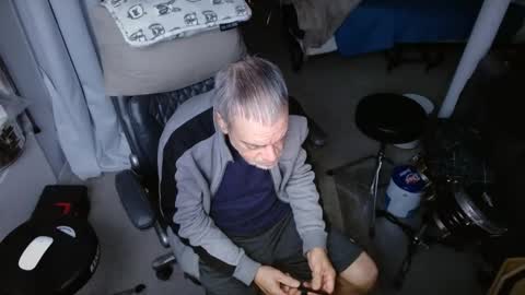 ondoko1234 online show from February 22, 2026, 2:15 pm