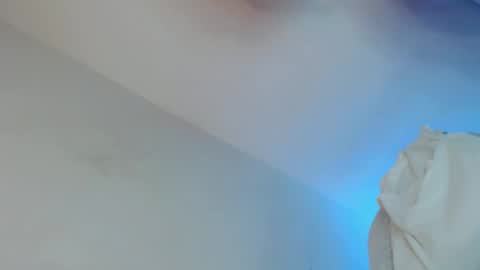 Snapshot of one_sweet_day18 chatting on January 22, 2025, 4:44 am jessy online show from January 22, 2025, 4:44 am