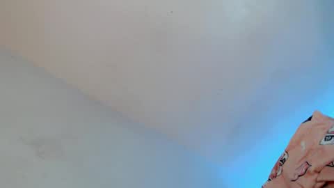 Snapshot of one_sweet_day18 chatting on February 10, 2025, 4:30 am jessy online show from February 10, 2025, 4:30 am