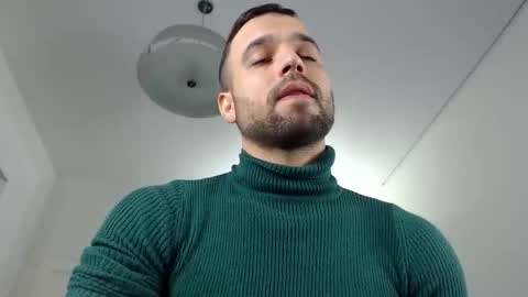 onebestlover online show from February 19, 2026, 2:40 am