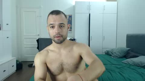 onebestlover online show from July 13, 2026, 8:17 am