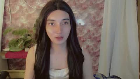 Snapshot of onelesslonelygirl69 chatting on June 2, 2026, 7:05 pm KLIER online show from June 2, 2026, 7:05 pm