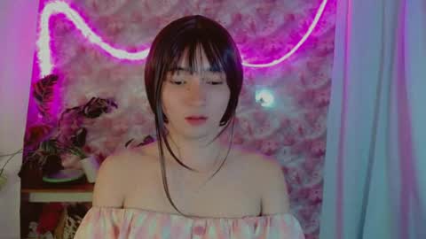 Snapshot of onelesslonelygirl69 chatting on July 23, 2026, 9:46 pm KLIER online show from July 23, 2026, 9:46 pm
