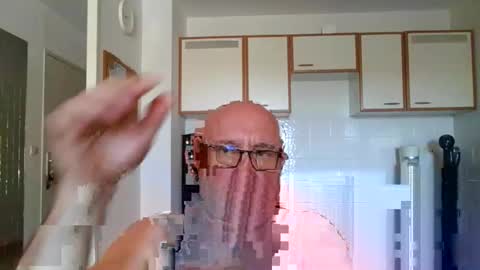 Snapshot of onemoretimebis chatting on June 3, 2026, 4:01 pm Onemoretimebis online show from June 3, 2026, 4:01 pm
