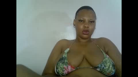 oneofdbestchubbygaloncb online show from May 12, 2026, 5:04 am