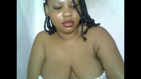 Snapshot of oneofdbestchubbygaloncb chatting on June 18, 2026, 2:34 am oneofdbestchubbygaloncb online show from June 18, 2026, 2:34 am