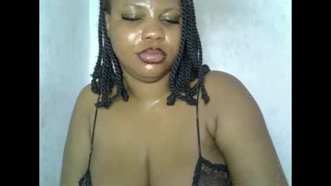 Snapshot of oneofdbestchubbygaloncb chatting on June 28, 2026, 4:46 pm oneofdbestchubbygaloncb online show from June 28, 2026, 4:46 pm