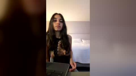 Snapshot of onlybellalove chatting on August 4, 2026, 2:30 pm bellalove online show from August 4, 2026, 2:30 pm