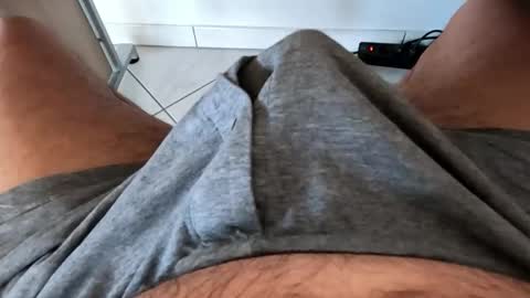 Snapshot of onlydickcam chatting on March 30, 2026, 6:36 am Maggus online show from March 30, 2026, 6:36 am