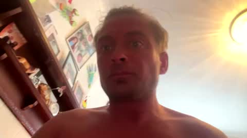 Snapshot of onlyloveyoutwice2016 chatting on July 25, 2026, 5:54 pm onlyloveyoutwice2016 online show from July 25, 2026, 5:54 pm