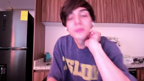 Sergio online show from April 12, 2026, 12:15 am