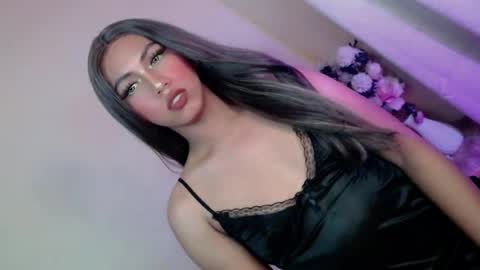 Snapshot of oo_nee_kah_ee_ha chatting on July 14, 2026, 9:31 pm Jaz online show from July 14, 2026, 9:31 pm