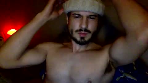 Snapshot of oofthatstuff chatting on February 7, 2026, 3:43 am oofthatstuff online show from February 7, 2026, 3:43 am