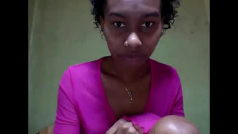 oolyette online show from September 10, 2025, 6:57 am