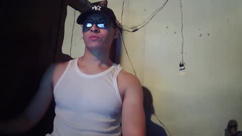 Snapshot of oomaurooo chatting on December 20, 2025, 7:15 am oomaurooo online show from December 20, 2025, 7:15 am