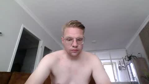 Snapshot of oook5 chatting on June 29, 2026, 12:49 pm oook5 online show from June 29, 2026, 12:49 pm