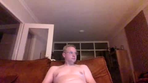 Snapshot of oook5 chatting on August 9, 2026, 10:47 pm oook5 online show from August 9, 2026, 10:47 pm