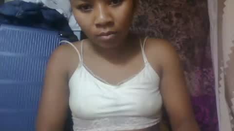Snapshot of oooozafiette chatting on July 23, 2026, 9:57 pm oooozafiette online show from July 23, 2026, 9:57 pm