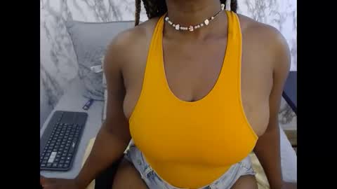 Snapshot of opall614 chatting on October 20, 2025, 9:21 am Arleydis online show from October 20, 2025, 9:21 am