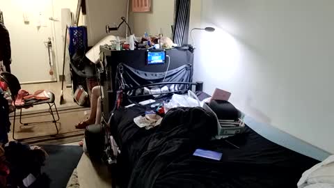 TsJojo online show from February 21, 2025, 11:11 am