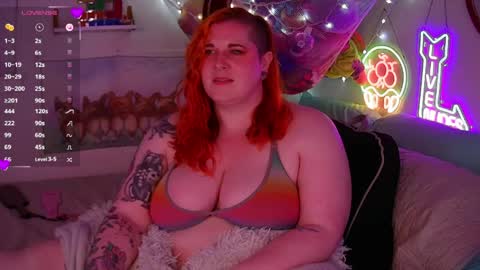 Snapshot of opalreigning chatting on May 28, 2026, 9:39 am Opal online show from May 28, 2026, 9:39 am